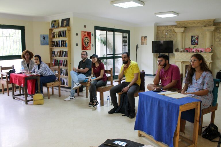 بالصور .. الجلسة الرابعة من ورشة القصة القصيرة
